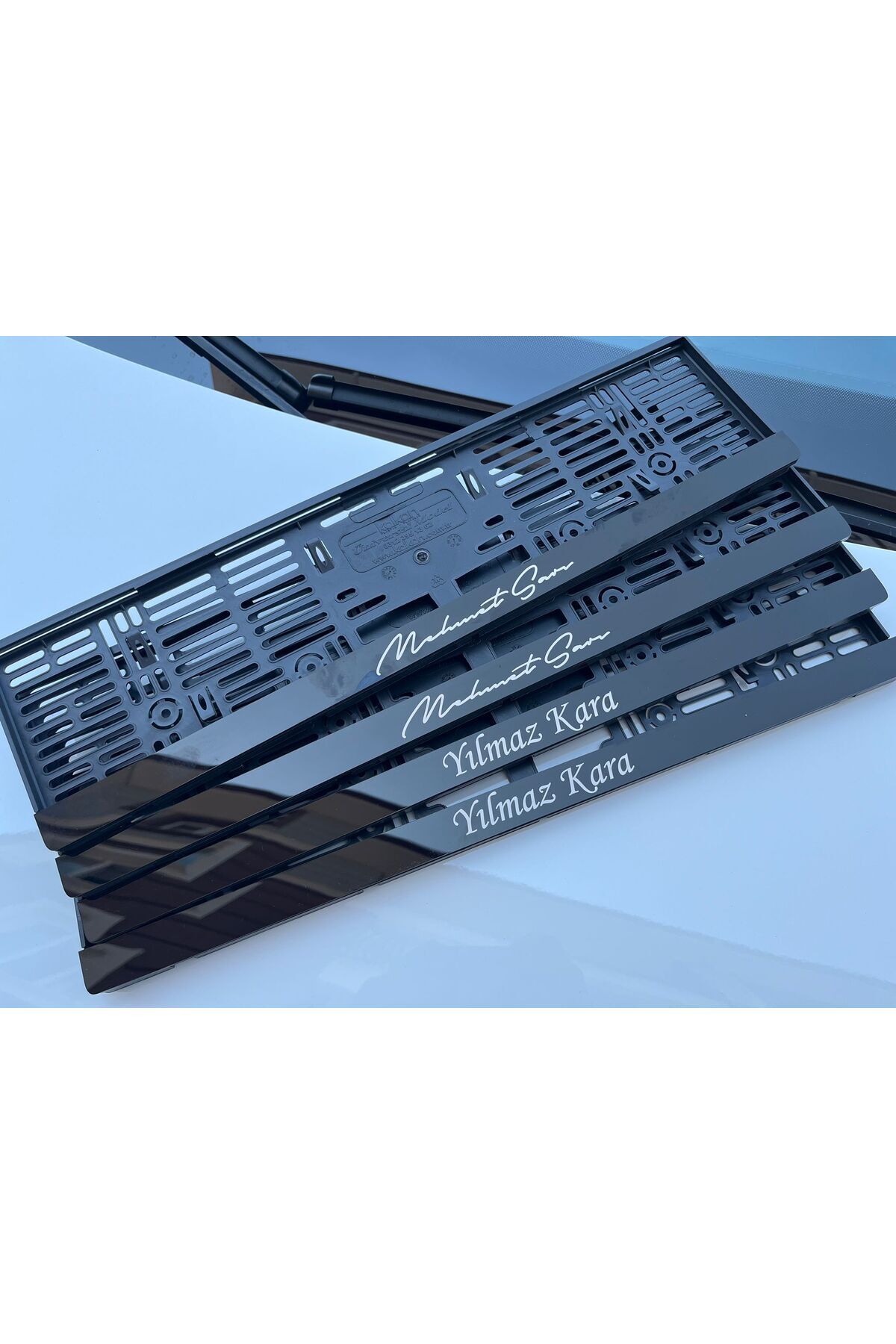 PLEKSİ PIANOBLACK LAZER MARKALAMA ARAÇ PLAKALIĞI ULTRA PARLAK ZEMİN 2 ADET