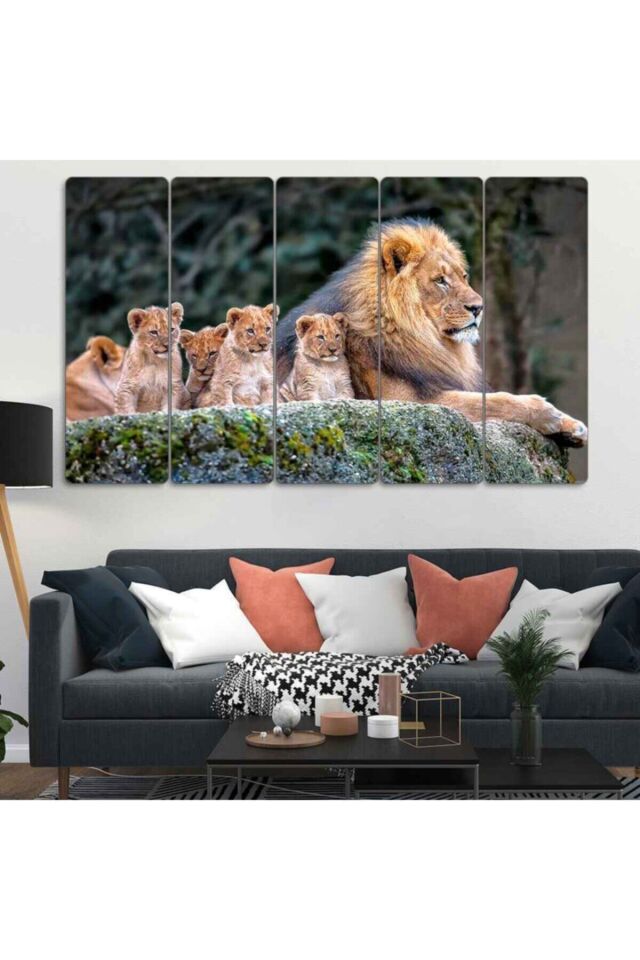Aslan Ve Yavruları - 5 Parçalı Tablo