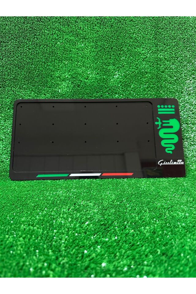 Alfa Romeo Giulietta ÖN TAMPON ÇIKINTISINI KAPATAN KARE PLAKAYA UYUMLU 1 ADET PLAKALIK YEŞİL LOGOLU