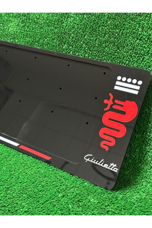 Alfa Romeo Giulietta ÖZEL Ölçülü FULL PLEKSİ PLAKALIK KIRMIZI BEYAZ LOGOLU