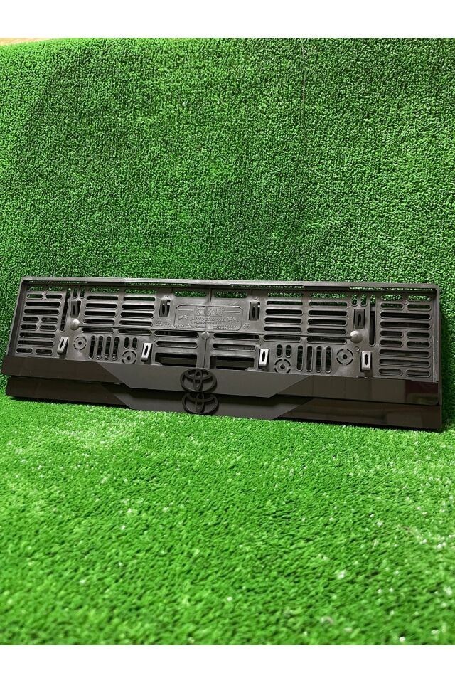 Pleksi Otomobil Plakalık Dubai Model Toyota Logolu Plakalık