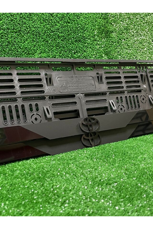 Pleksi Otomobil Plakalık Dubai Model Toyota Logolu Plakalık