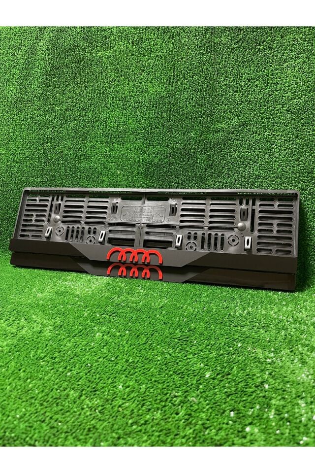 Pleksi Otomobil Plakalık Dubai Model Audı Kırmızı Logolu Plakalık