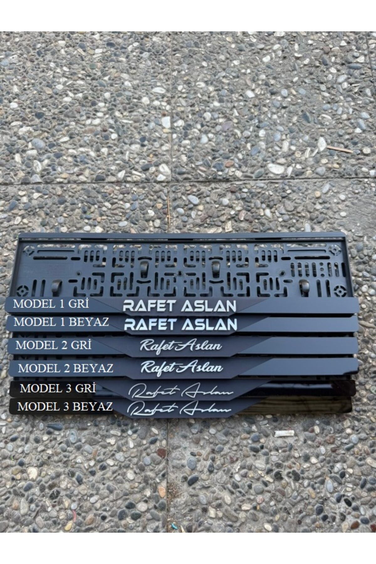 İsme Özel Siyah Kabartmalı Lüks Pleksi Plakalık