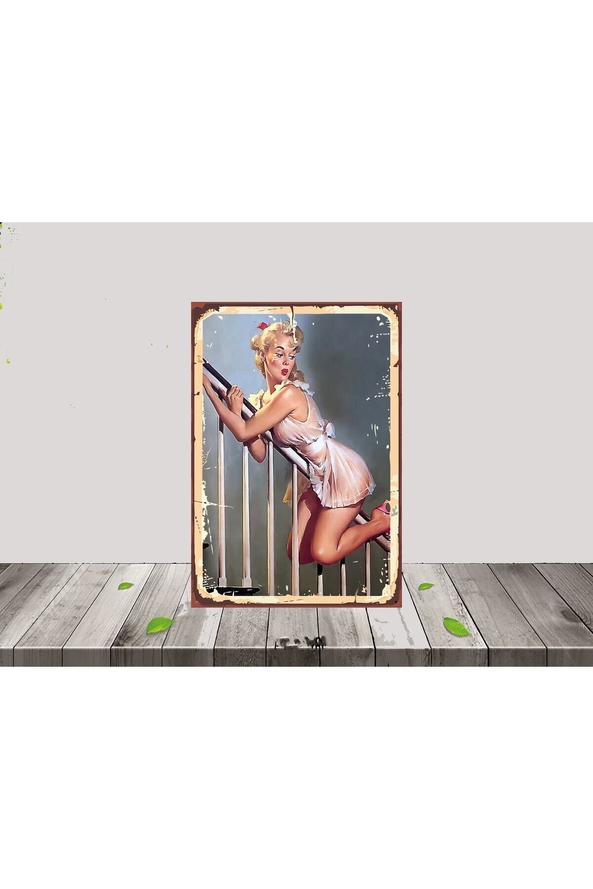 Kadın Temalı 20x30 CM Retro MDF Tablo 021