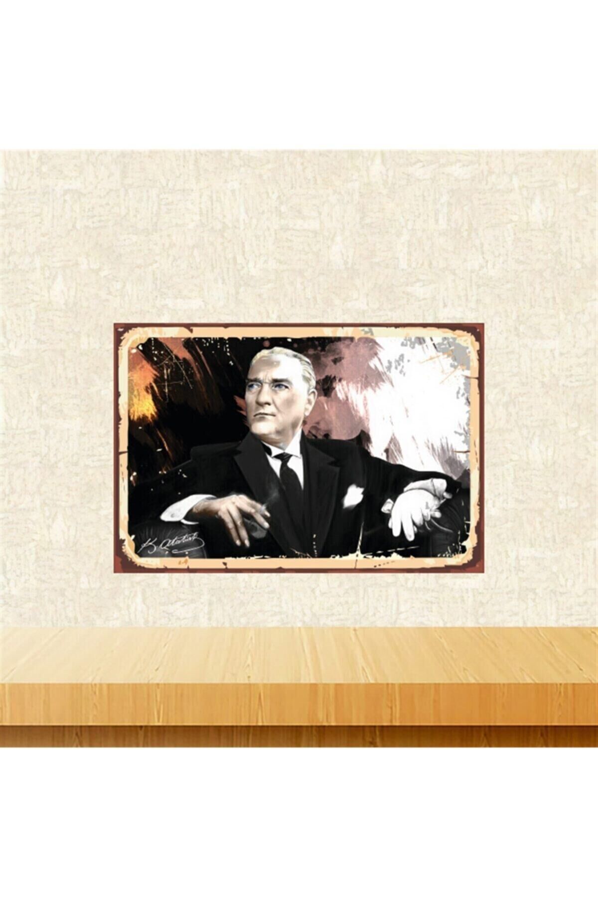 Siyah Kemal Atatürk Tasarımlı Retro Ahşap Tablo Tkfx5436