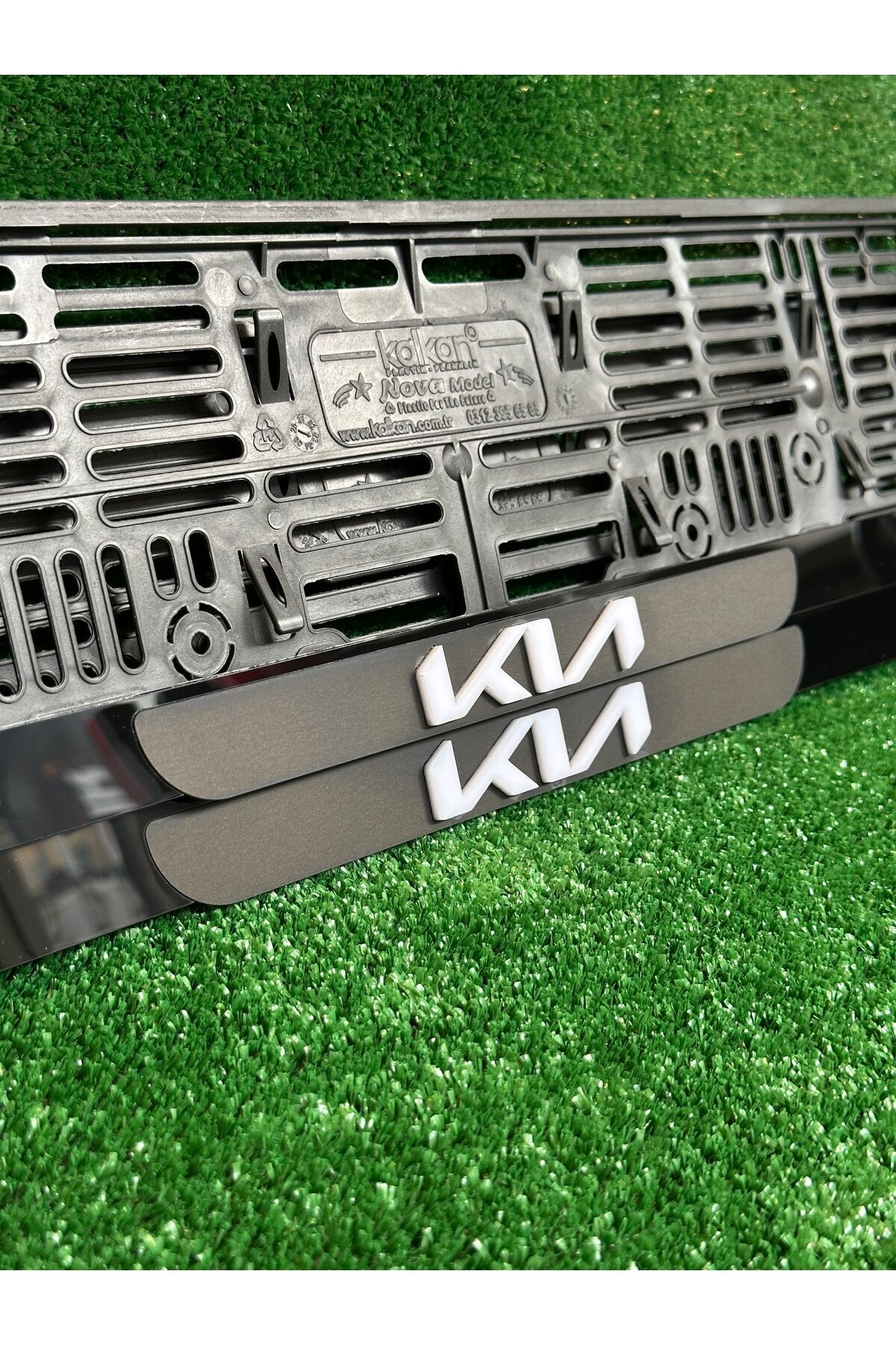 Pleksi Otomobil Plakalık Ahenk Model KİA Logolu