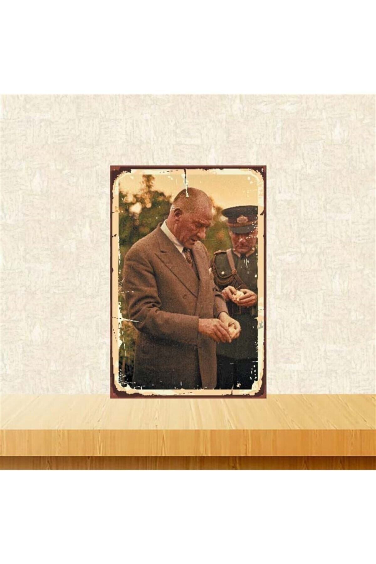 Mustafa Kemal Atatürk 20-30 Cm Retro Ahşap Poster Tkfx4004