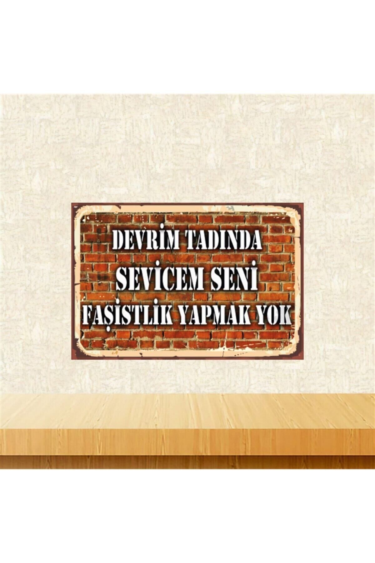 Devrim Tadında Sevicem Seni Retro Ahşap Tablo Tkfx5473