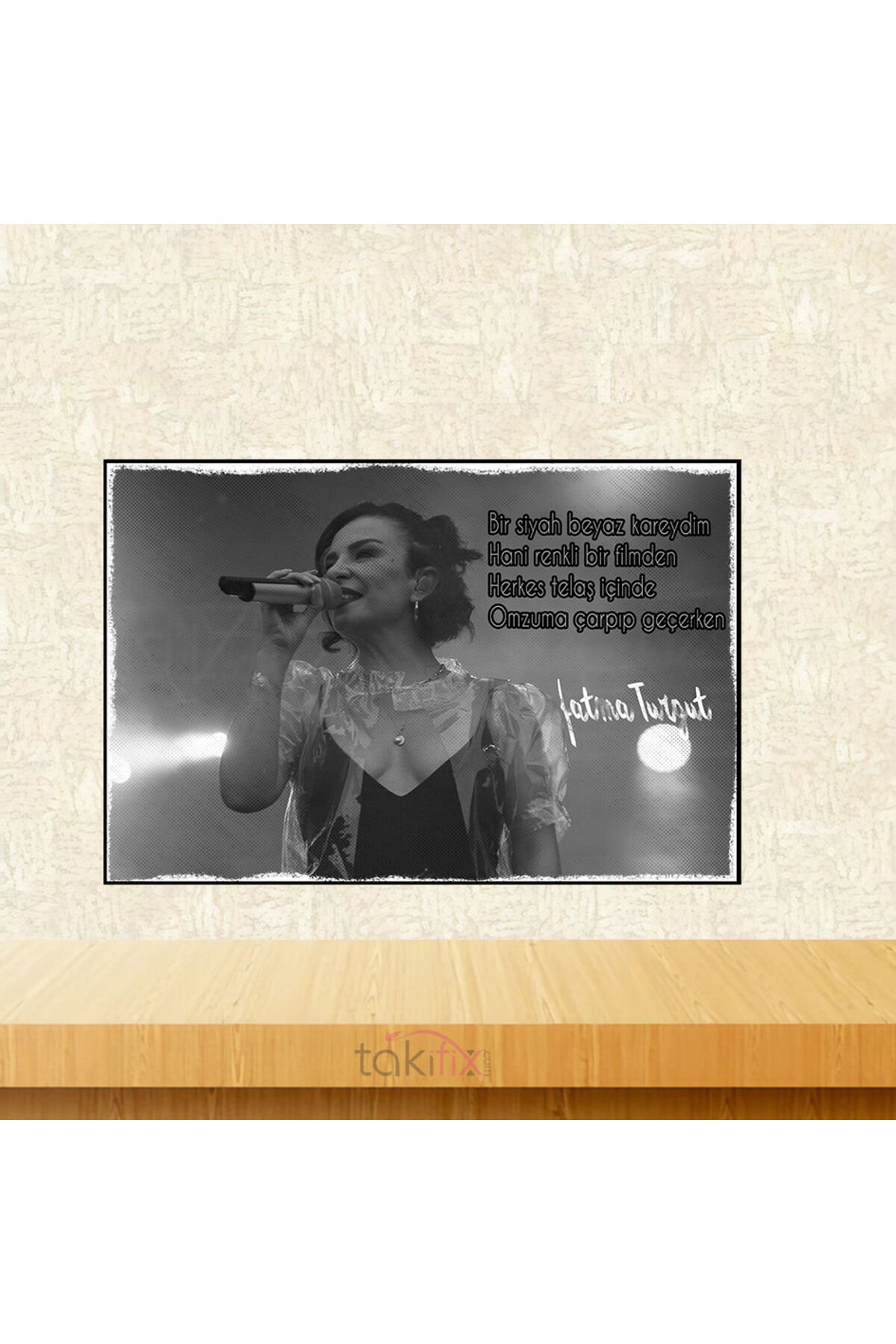 Bir Siyah Beyaz Kareydim Fatma Turgut 20x30 Cm Retro Ahşap Tablo