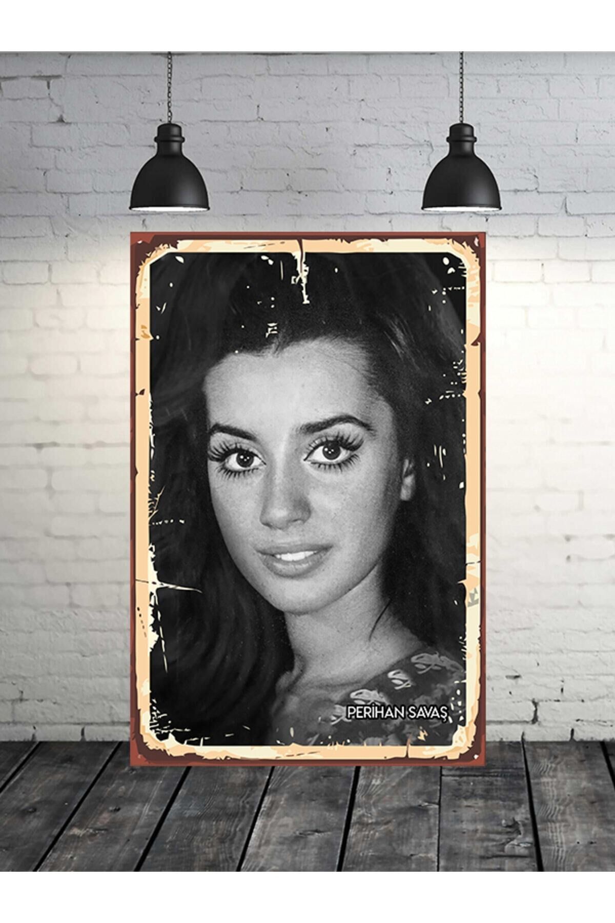 Perihan Savaş Siyah Beyaz Yeşilçam 20x30 Cm Retro Ahşap Tablo