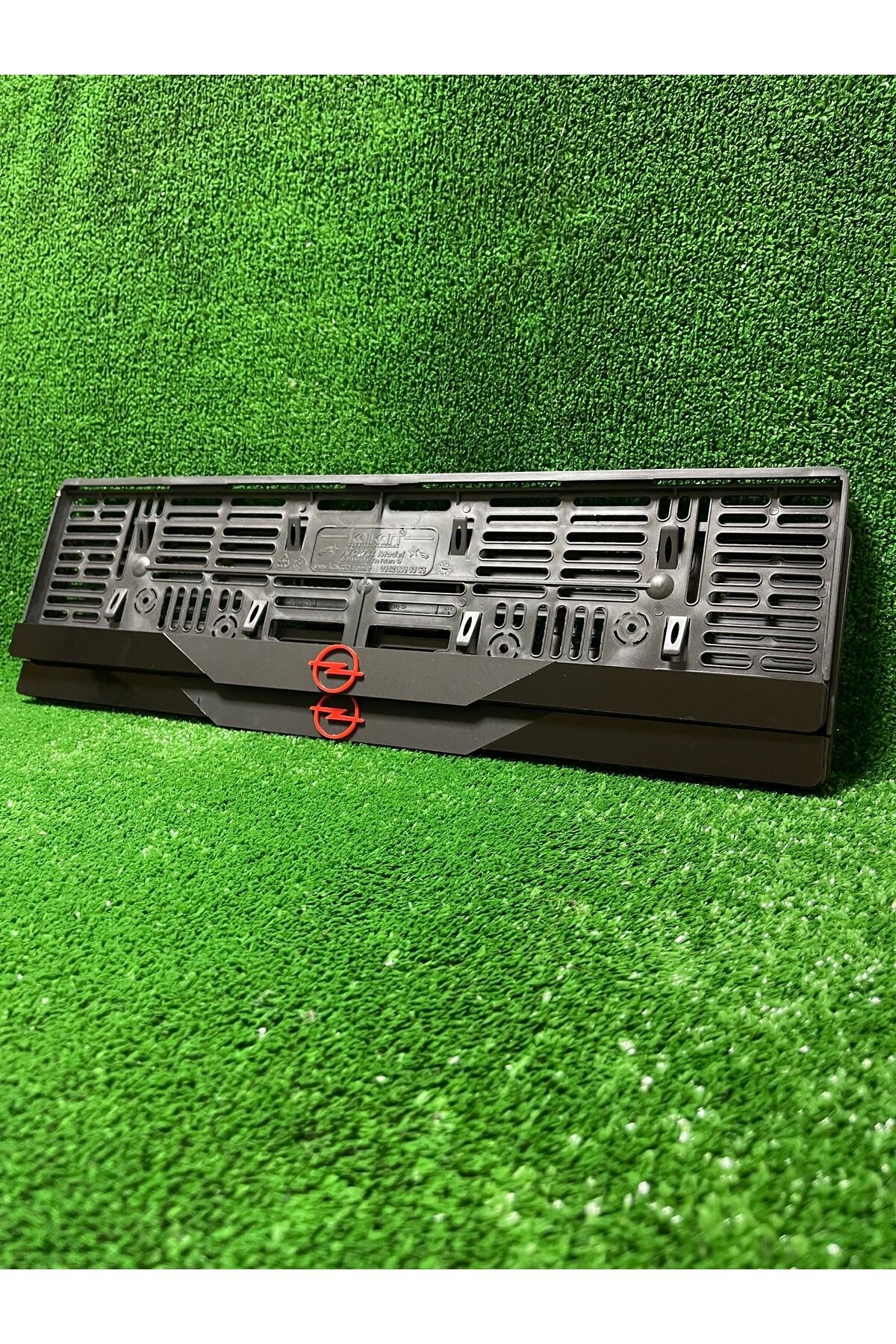 Pleksi Otomobil Plakalık Dubai Model Opel Kırmızı Logolu Uyumlu