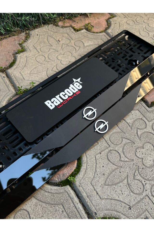 ARAÇ LOGOLU YENİ TREND MAT PLEKSİ PLAKALIK