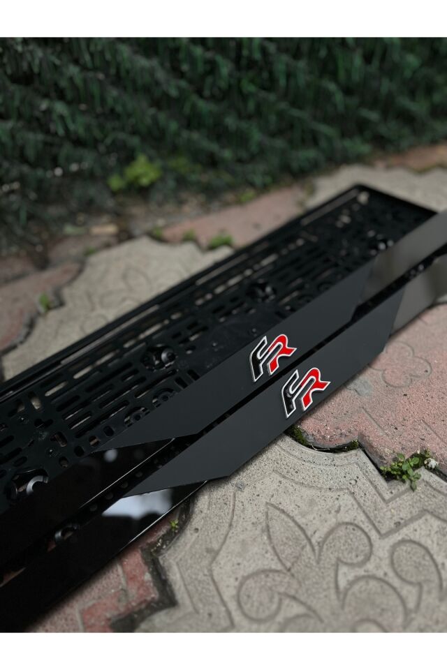 ARAÇ LOGOLU YENİ TREND MAT PLEKSİ PLAKALIK