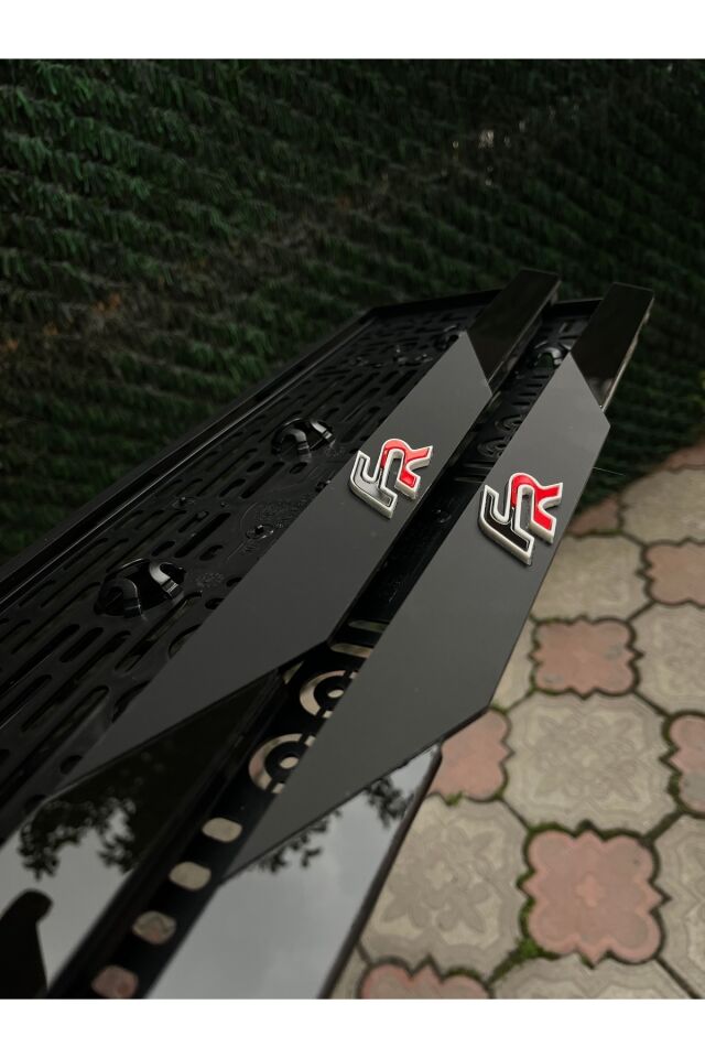 ARAÇ LOGOLU YENİ TREND MAT PLEKSİ PLAKALIK