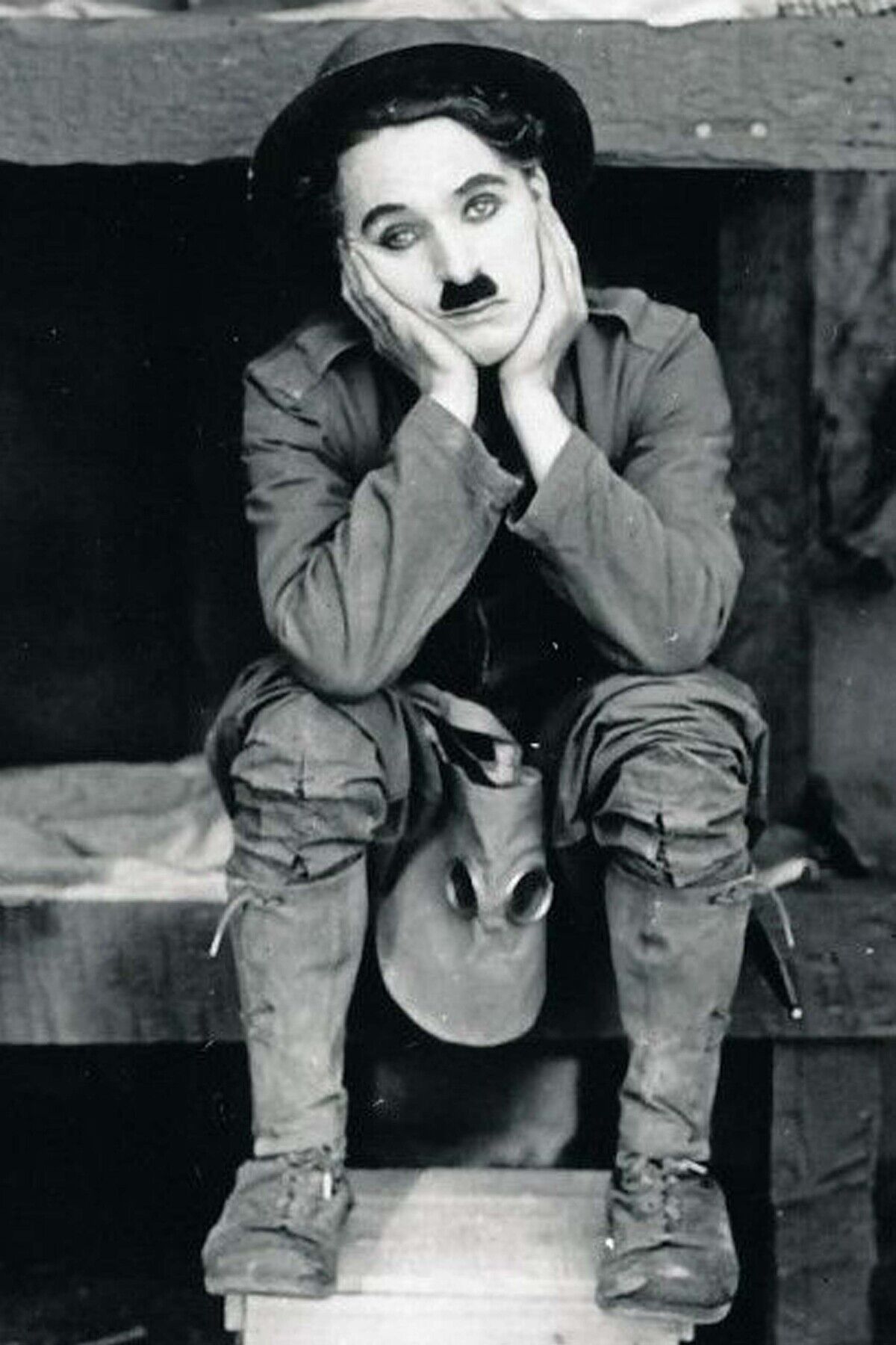 Charlie Chaplin Tasarımlı Ahşap Poster