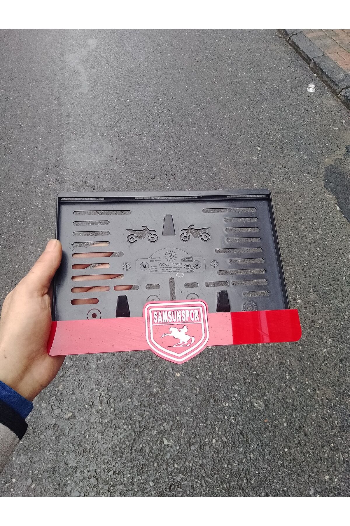 Motor Pleksi Plakalık