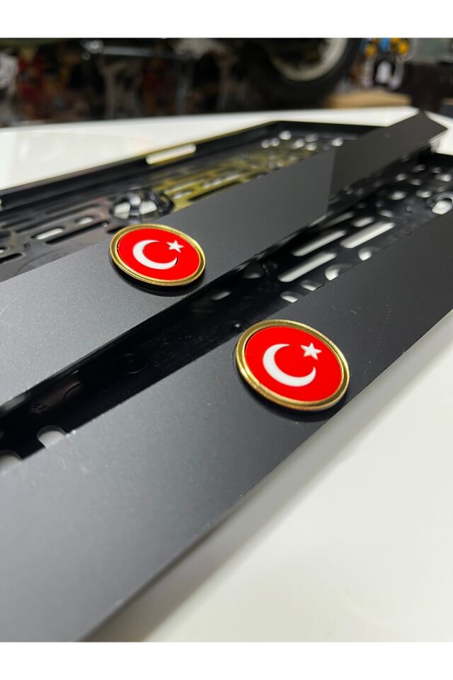 TÜRK BAYRAKLI MAT MODEL TAKMATİK PLAKALIK PLEKSİ