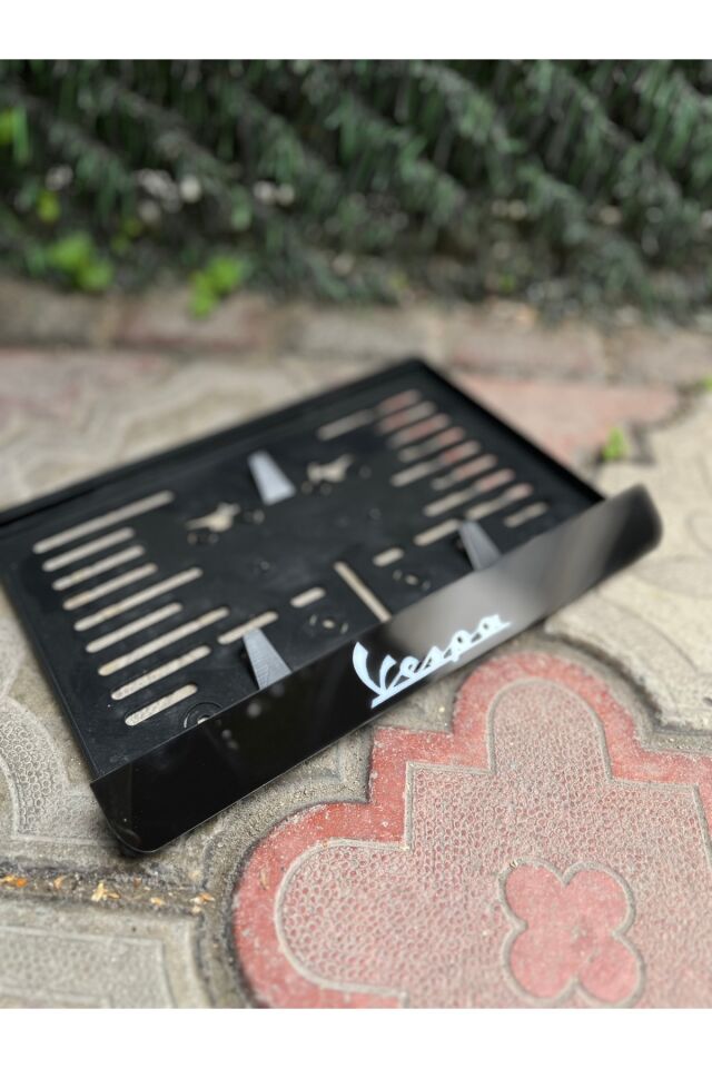 Vespa uyumlu Motorsiklet Plakalık Siyah Zemin 3MM Pleksi
