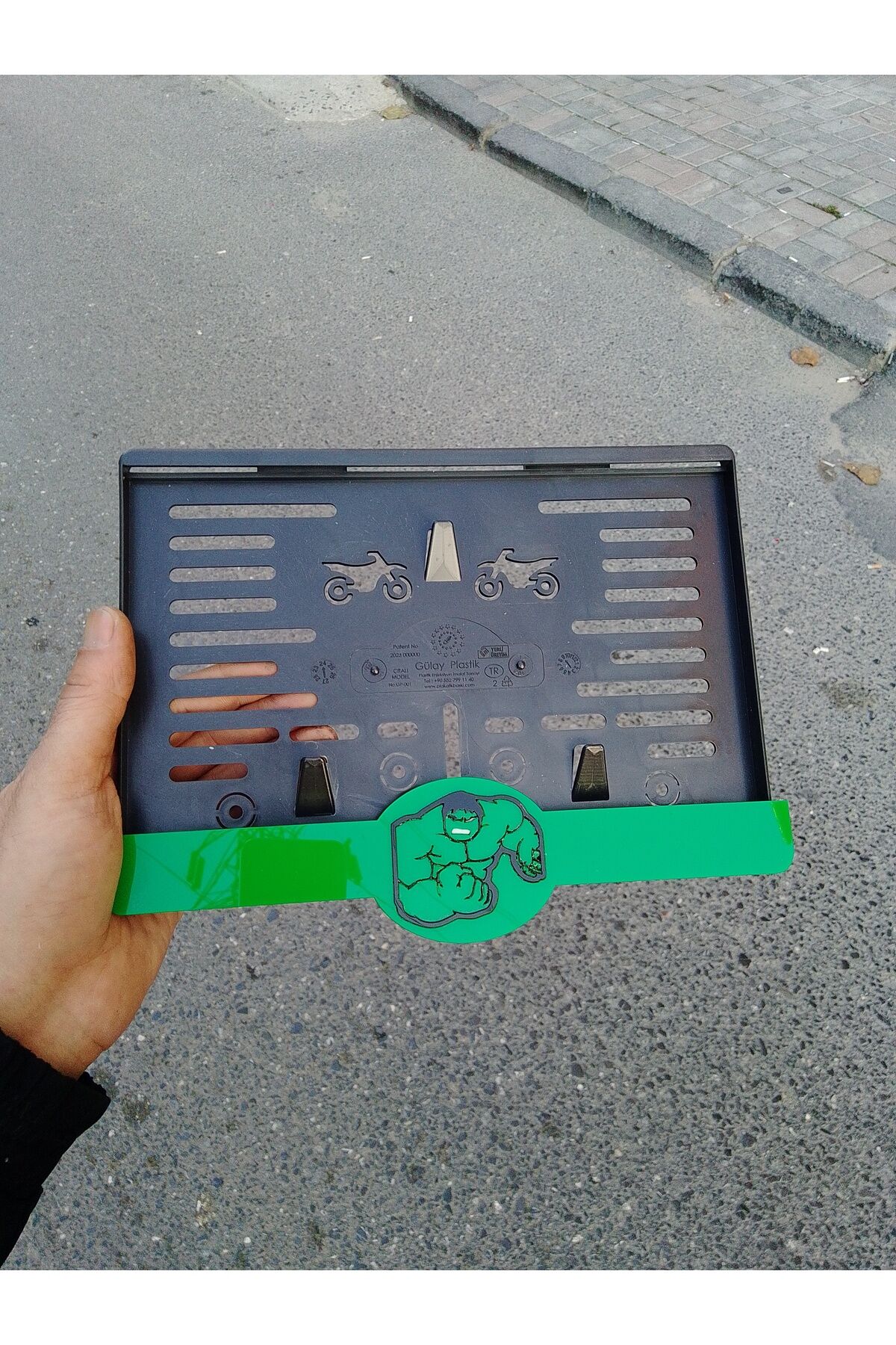 Motor Pleksi Plakalık