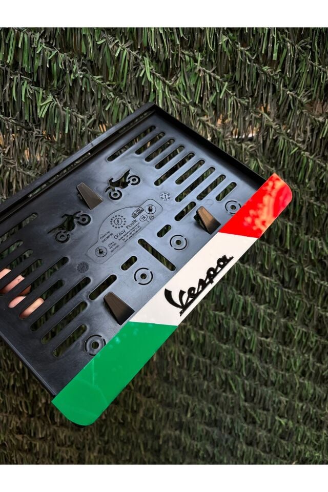 3 Renk Vespa Motorsiklet Plakalık İtalyan Model Takmatik Piaggio