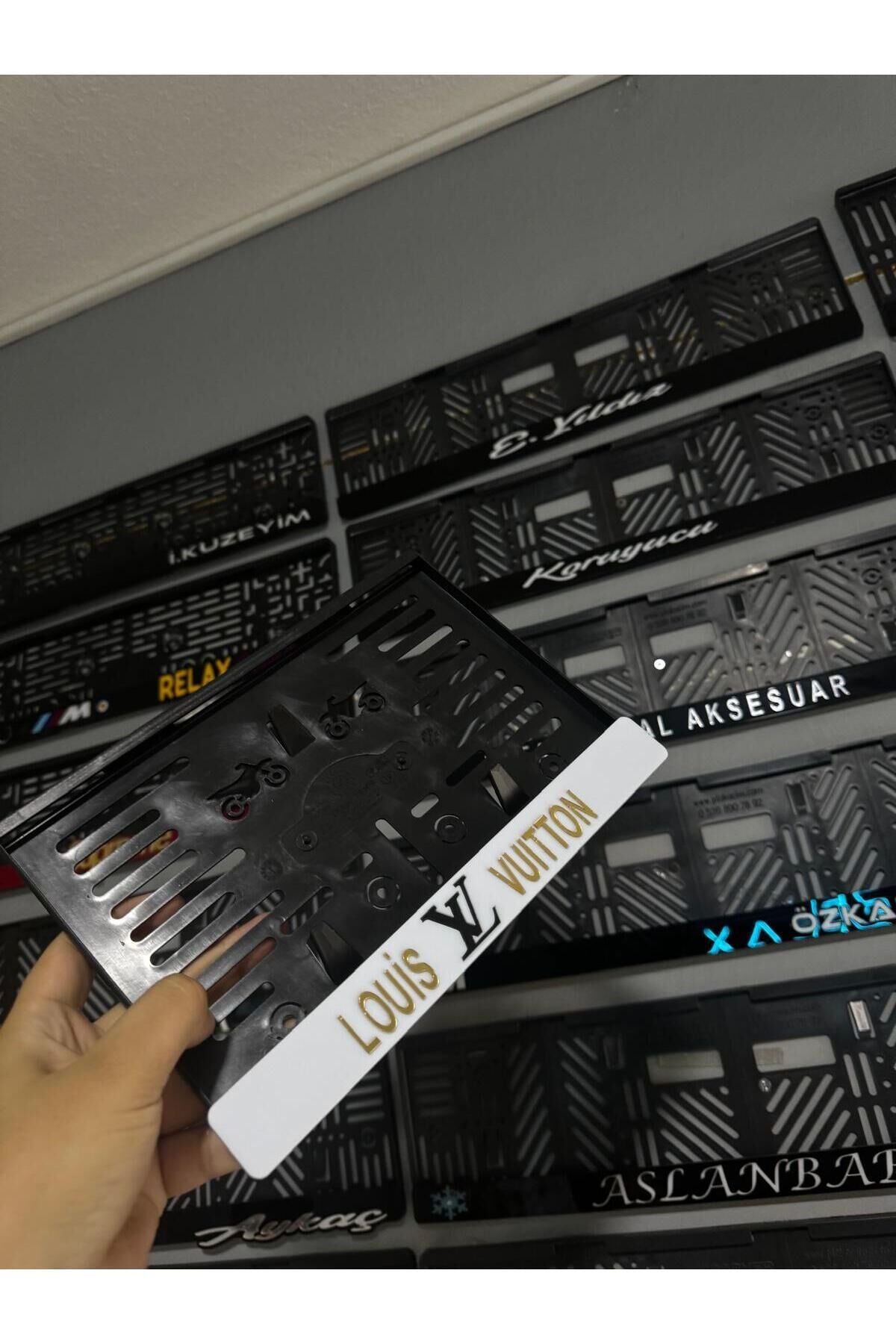 3M LOUIS LU MOTOR PLEKSİ PLAKALIK