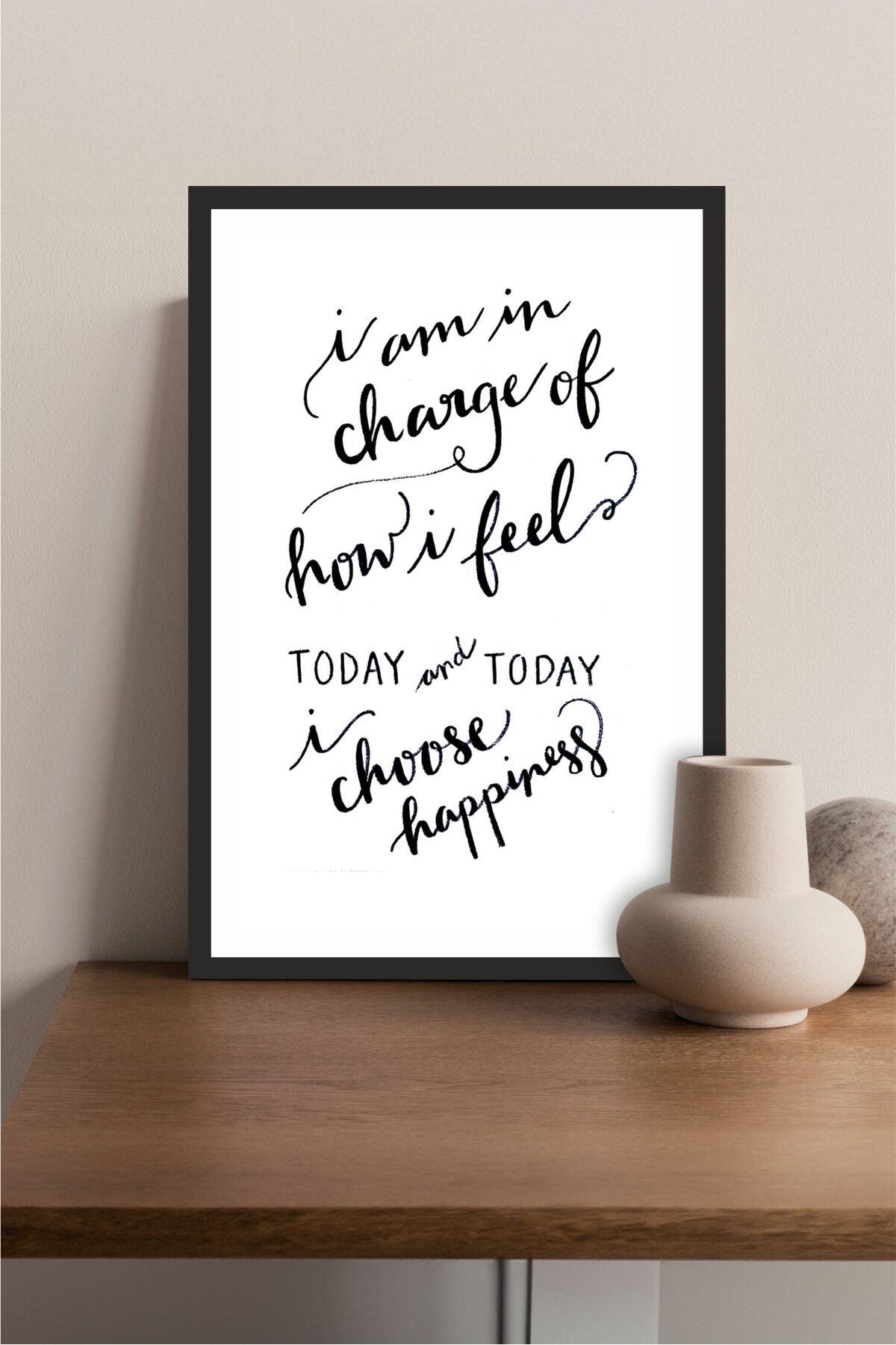 motto yazılı çerçeve görünümlü mdf tablo