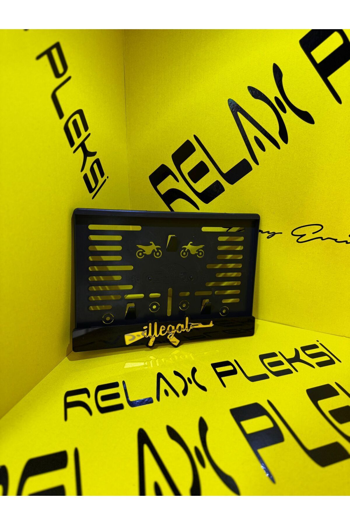 İLLEGAL MOTOR PLEKSİ PLAKALIK