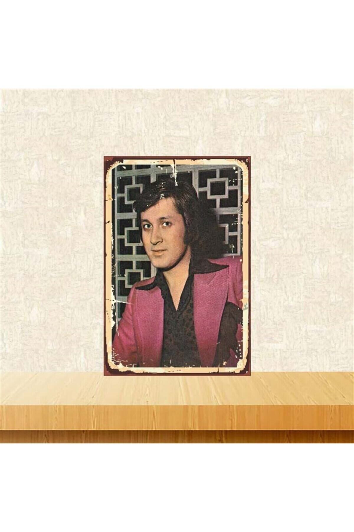 Ahmet Özhan Retro Ahşap Poster 20x30 cm