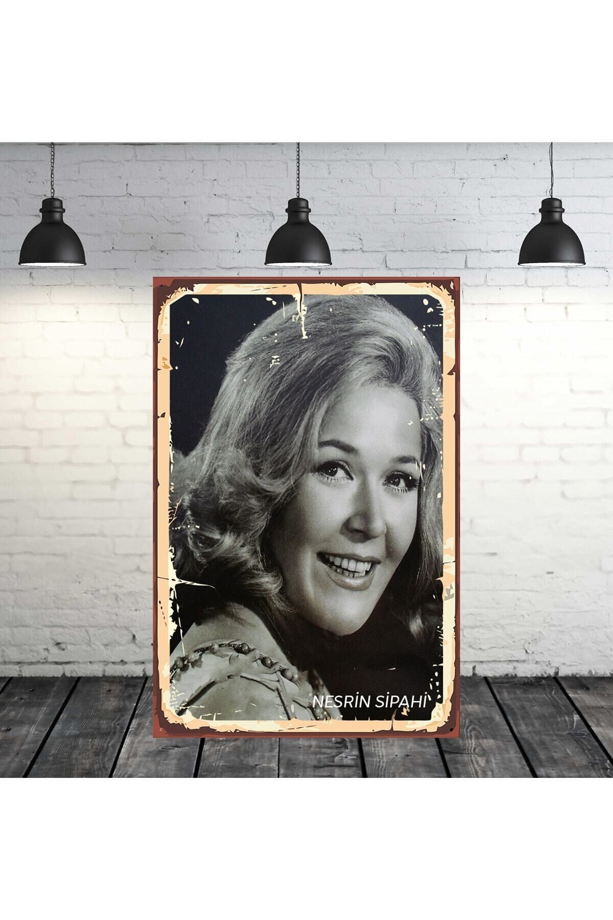 Nesrin Sipahi Tasarımlı 20x30 Cm Retro Ahşap Tablo