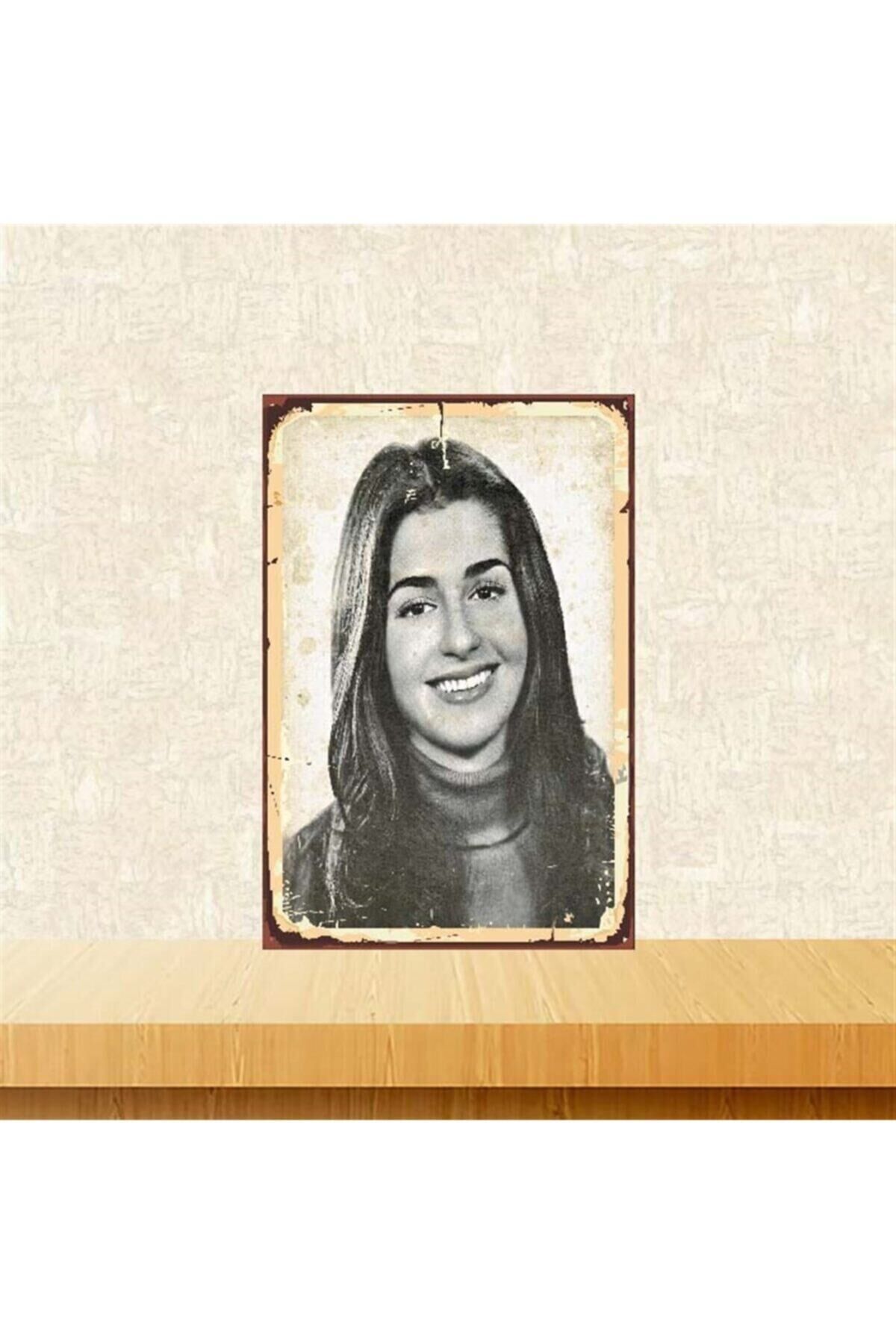 Melike Demirağ 20 30 Cm Retro Ahşap Poster