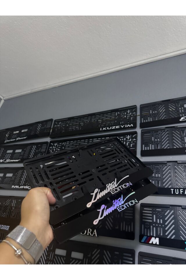 LİMİTED EDİTİON KARE HOLOGRAM PLAKALIK ( 2 ADET )