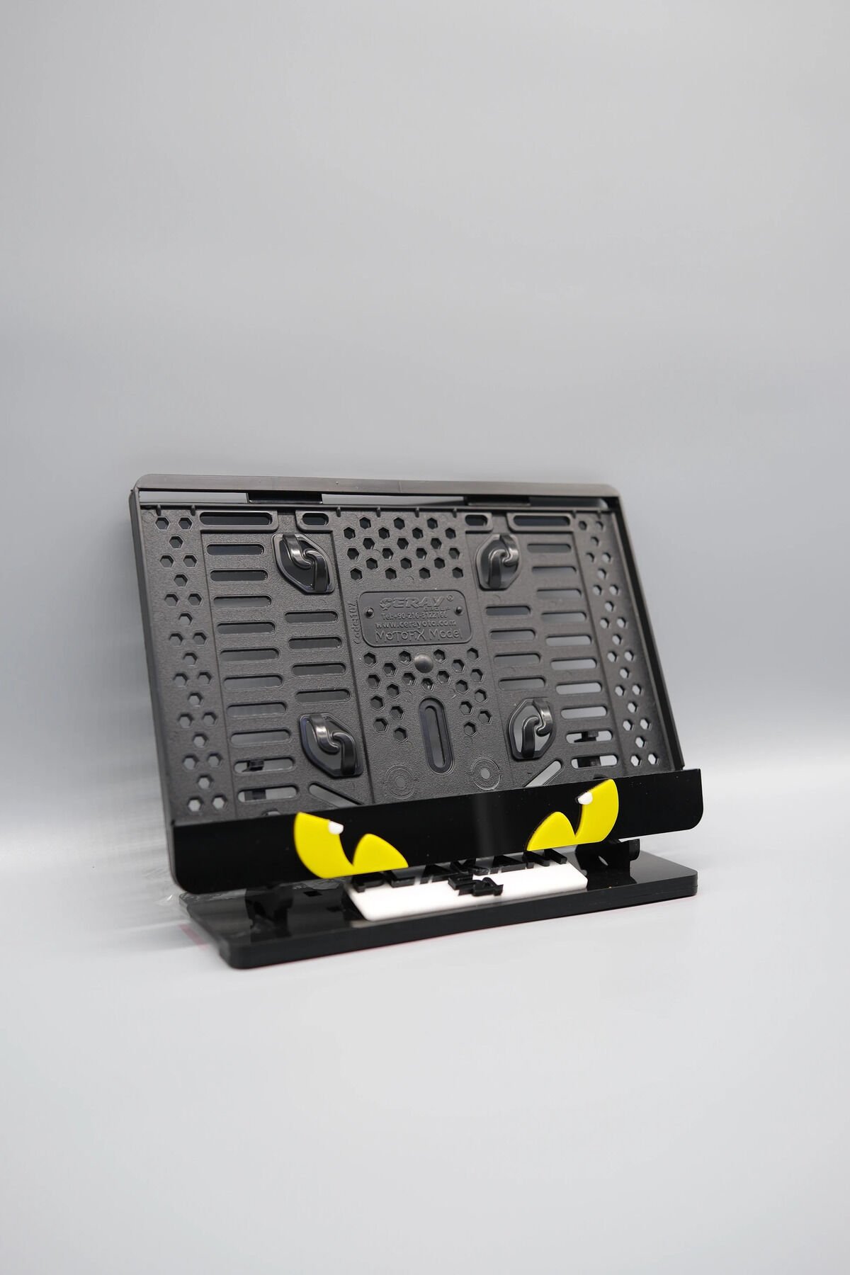 EJDERHA GÖZÜ 3D KABARTMALI MODEL 1 SARI PLEKSİ MOTOR PLAKALIĞI