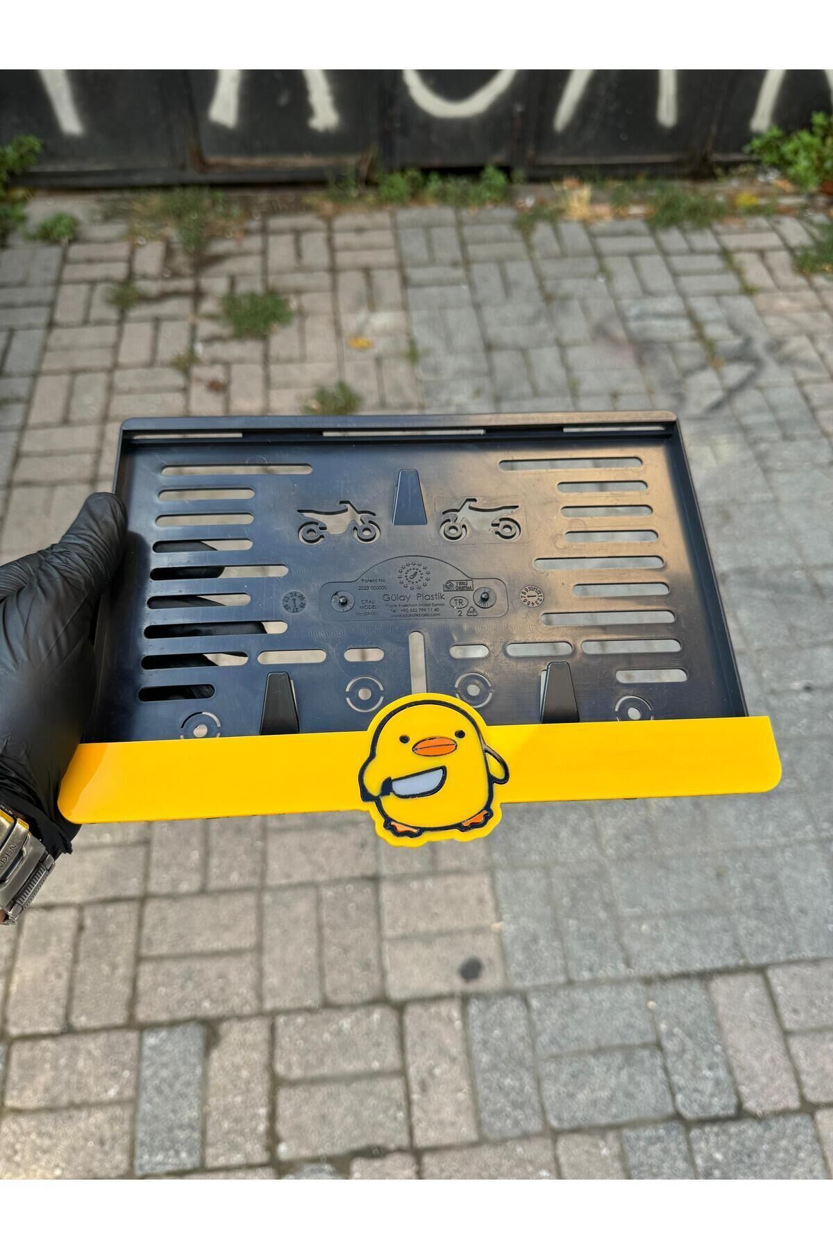 Motor Pleksi Plakalık