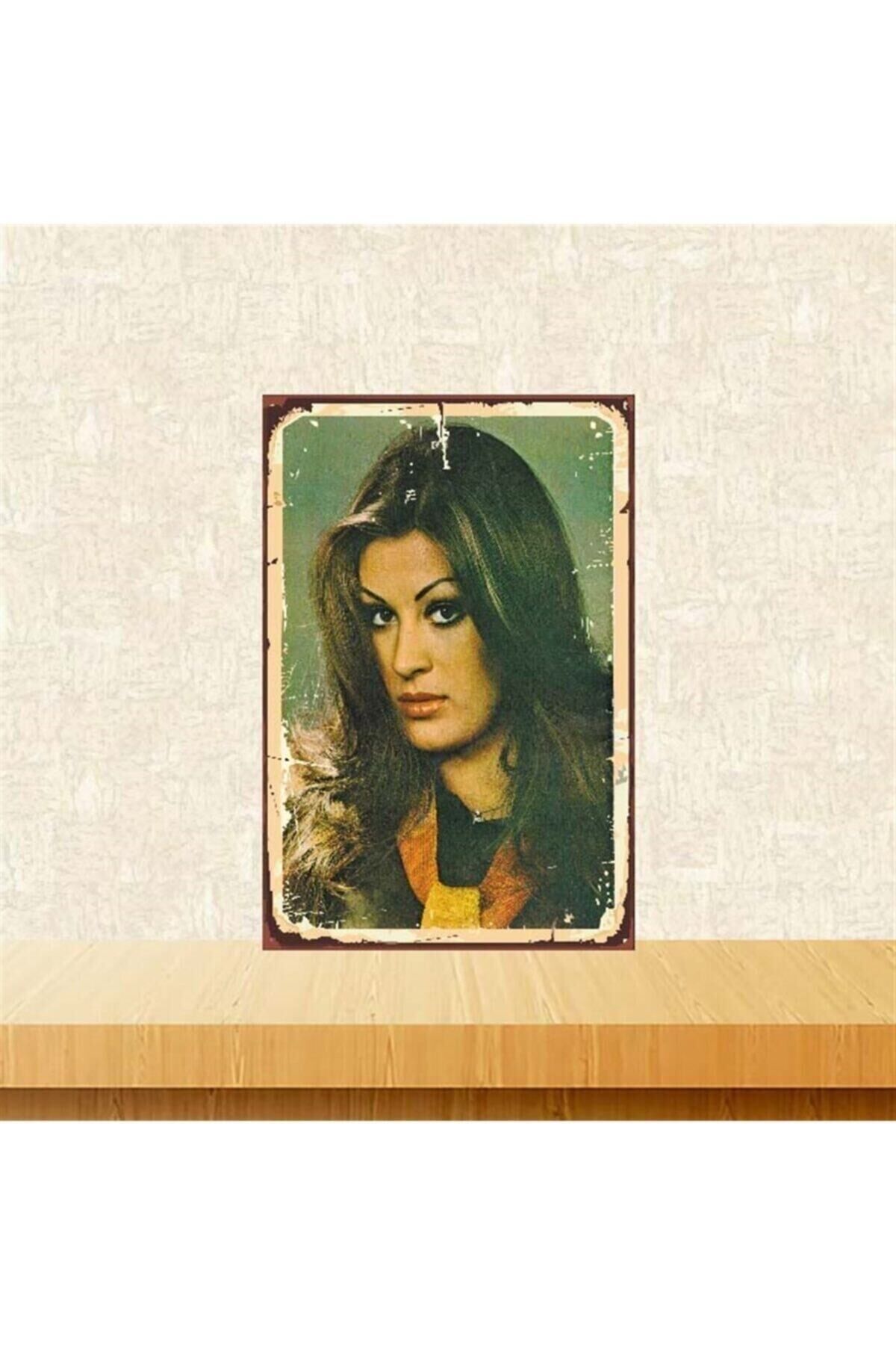 Gülşen Bibikoğlu Temalı Retro Ahşap Tablo Tkfx3798 20 30 Cm