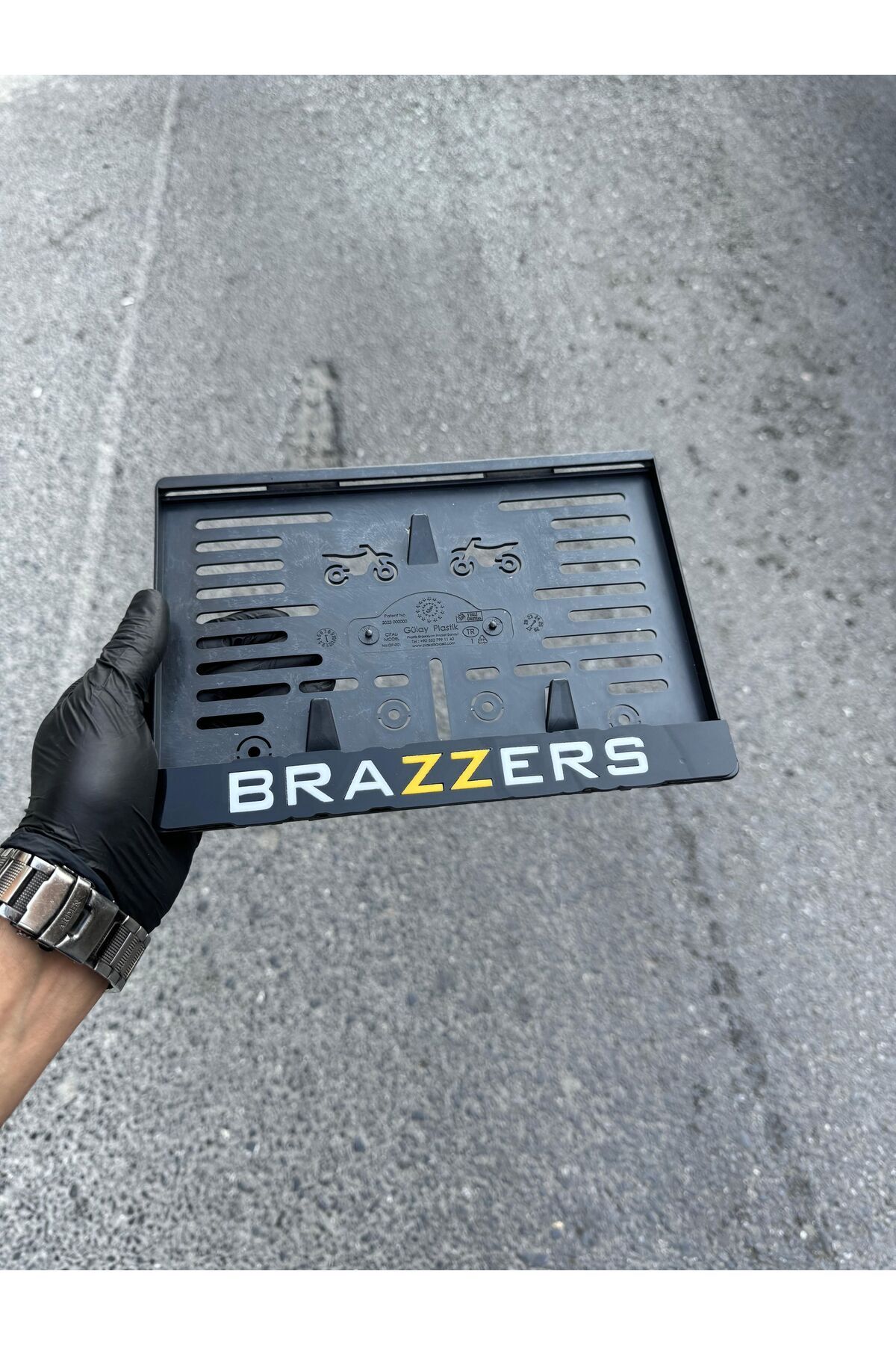 Motor Pleksi Plakalık