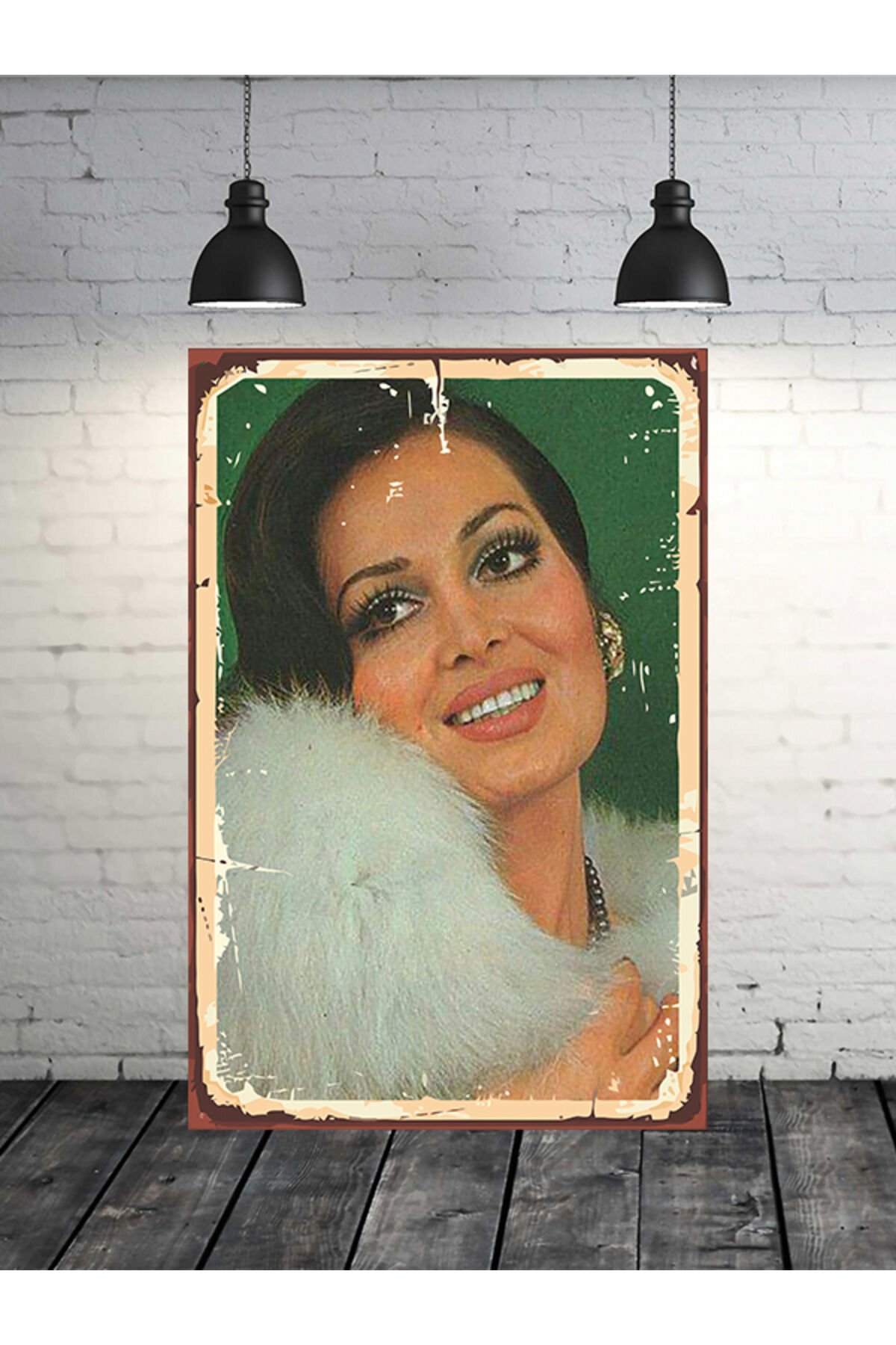 Türkan Şoray Renkli 20x30 Cm Retro Ahşap Tablo