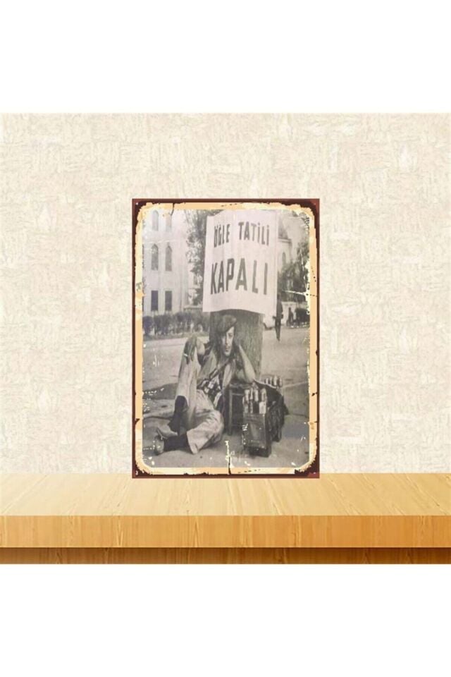 Turist Ömer Öğle Tatili Retro Ahşap Poster 20x30 cm