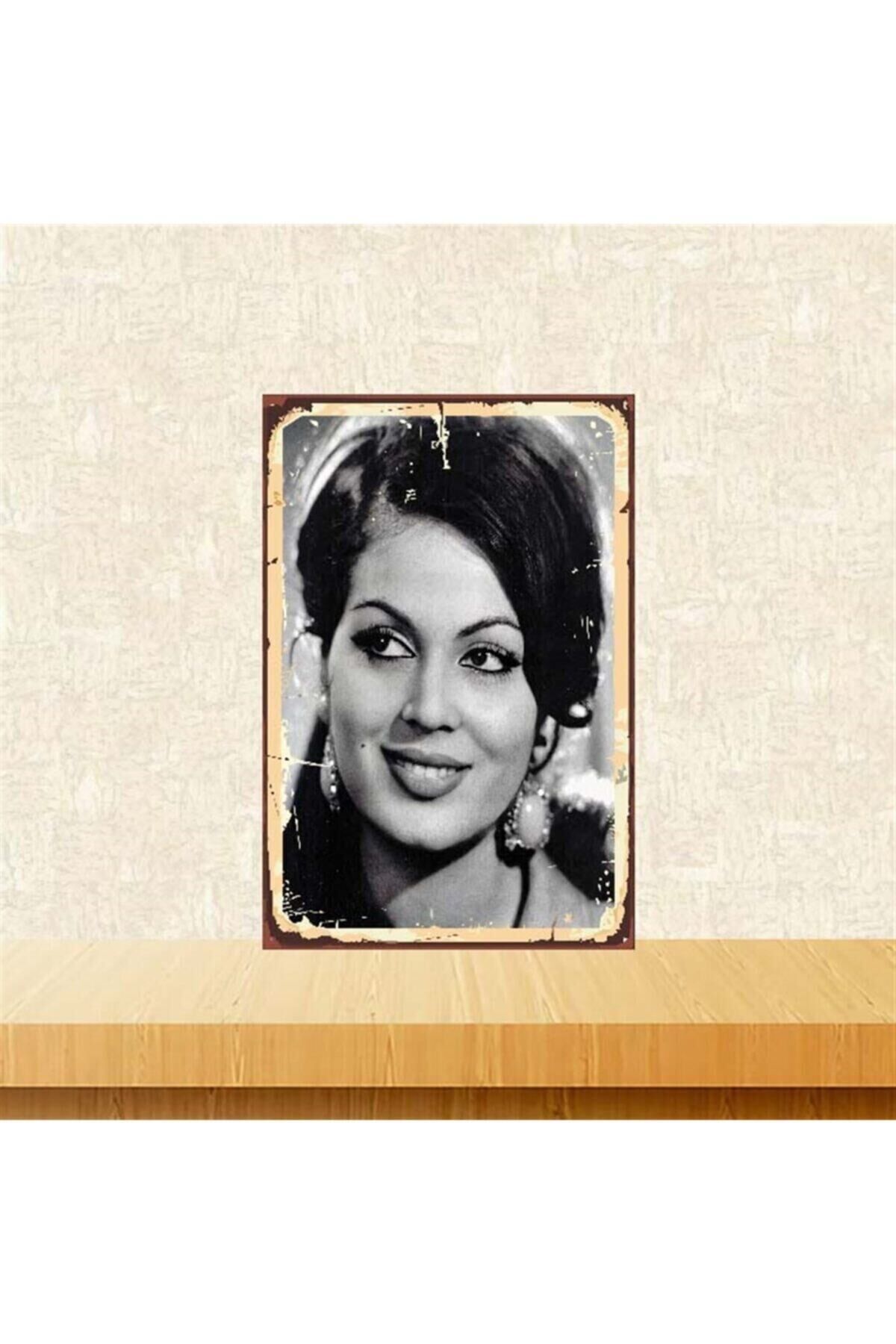 Türkan Şoray 20-30 cm Retro Ahşap Poster Tkfx3717