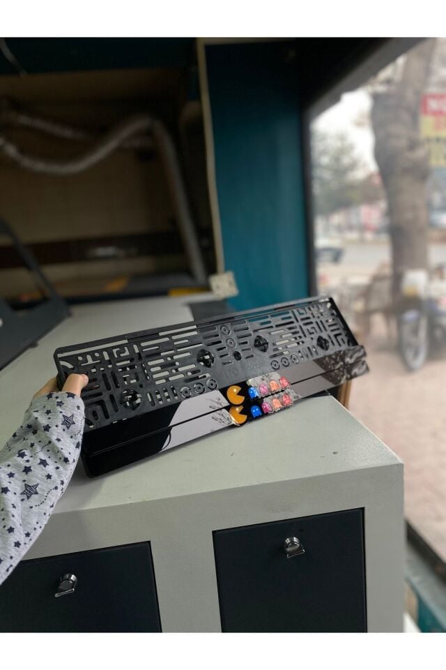 Pacman Takmatik Plakalık