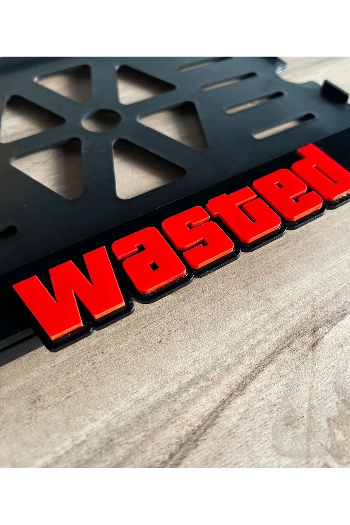 WASTED MOTOR TAKMATİK PLAKALIK