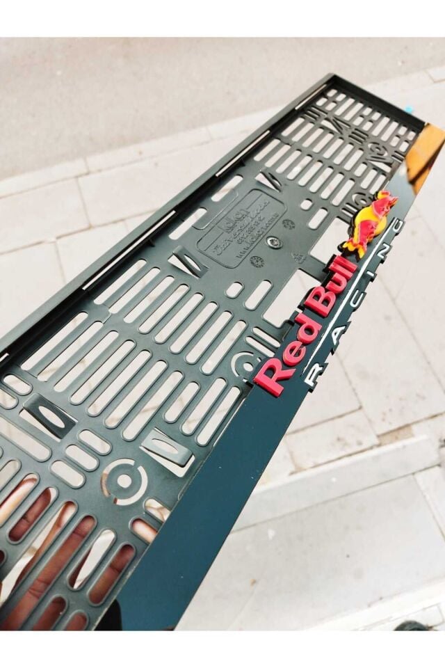 PLAKALIK REDBULL RACING 3D KABARTMA LAZER KESİM PLEKSİ