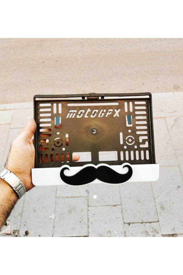Motorsiklet  Uyumlu Plakalık Bıyık Model Lazer Kesim Pleksi 3d Kabartma