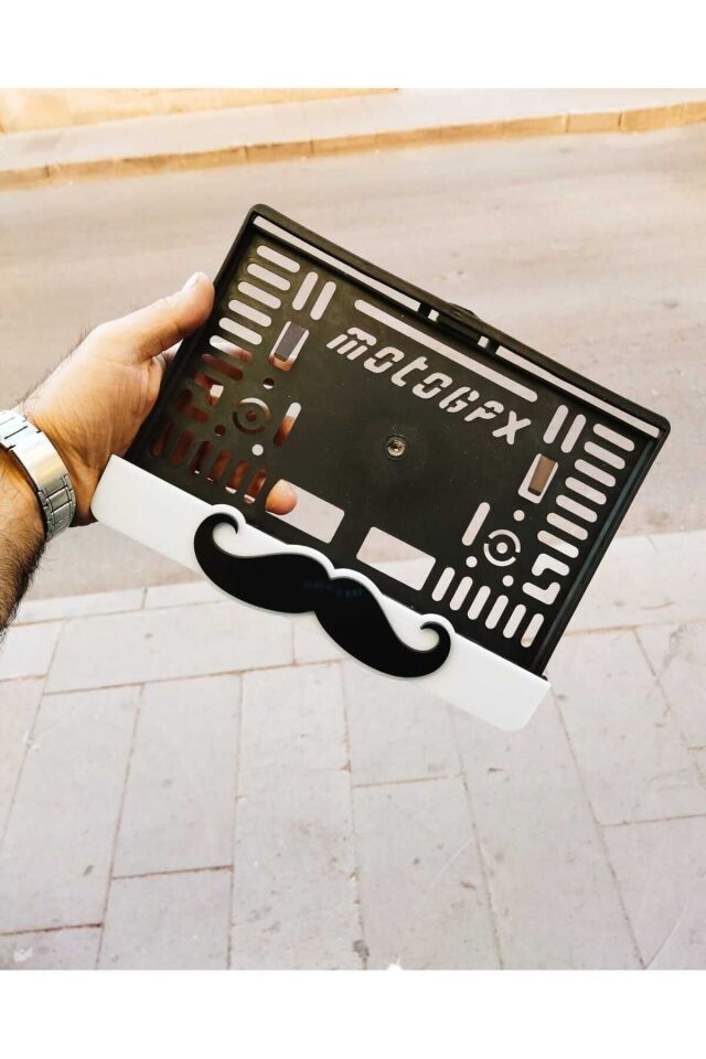 Motorsiklet  Uyumlu Plakalık Bıyık Model Lazer Kesim Pleksi 3d Kabartma