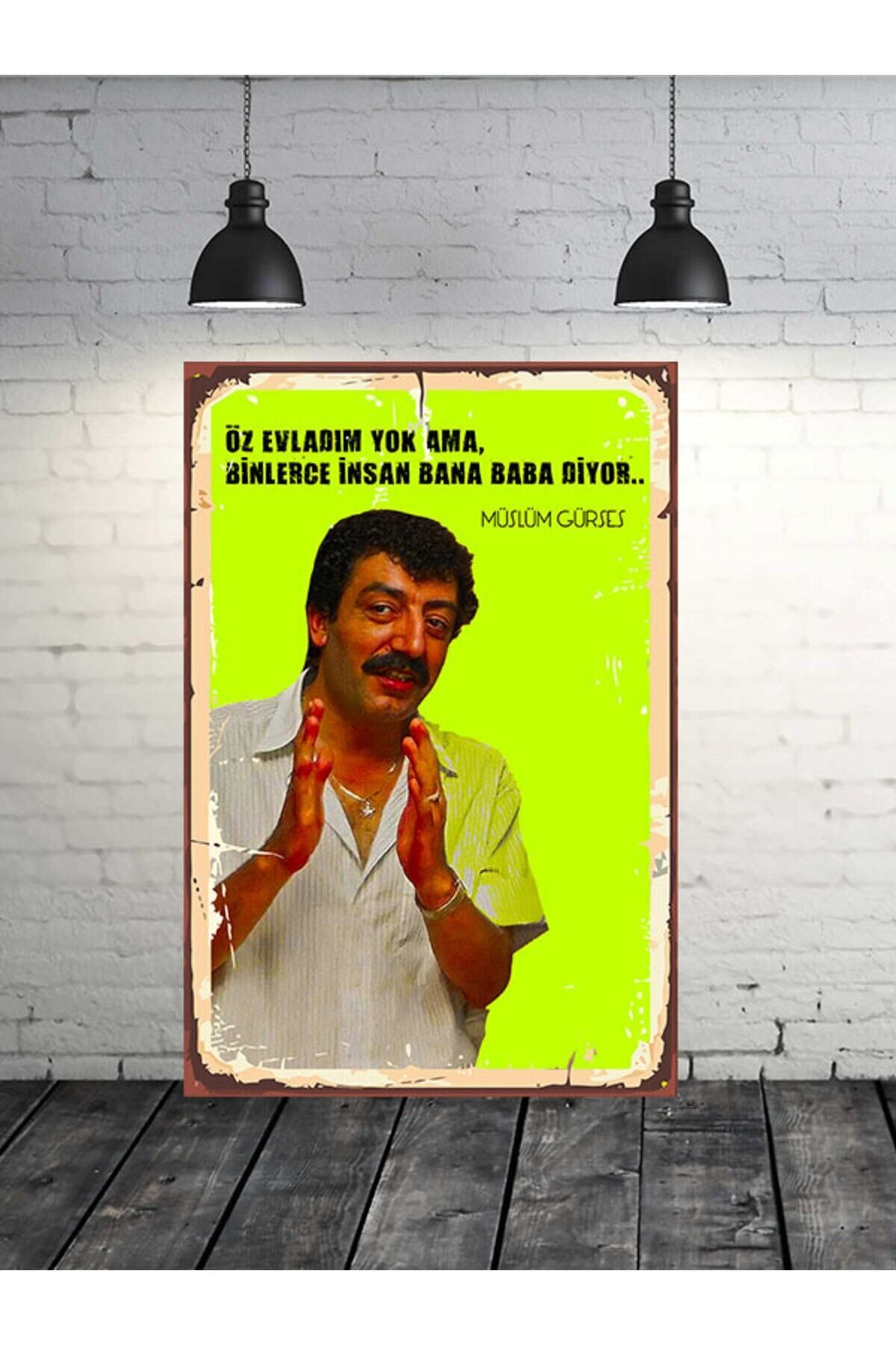 Binlerce Insan Bana Baba Diyor Müslüm Gürses 20x30 Cm Retro Ahşap Tablo