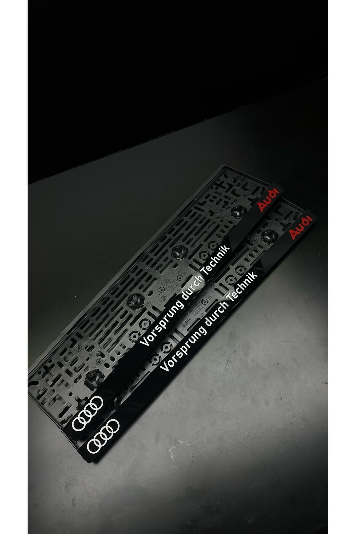 AUDİ VORSPRUNG UYUMLU DURCH TECHNİK LUX PLEKSİ TAKMATİK PLAKALIK