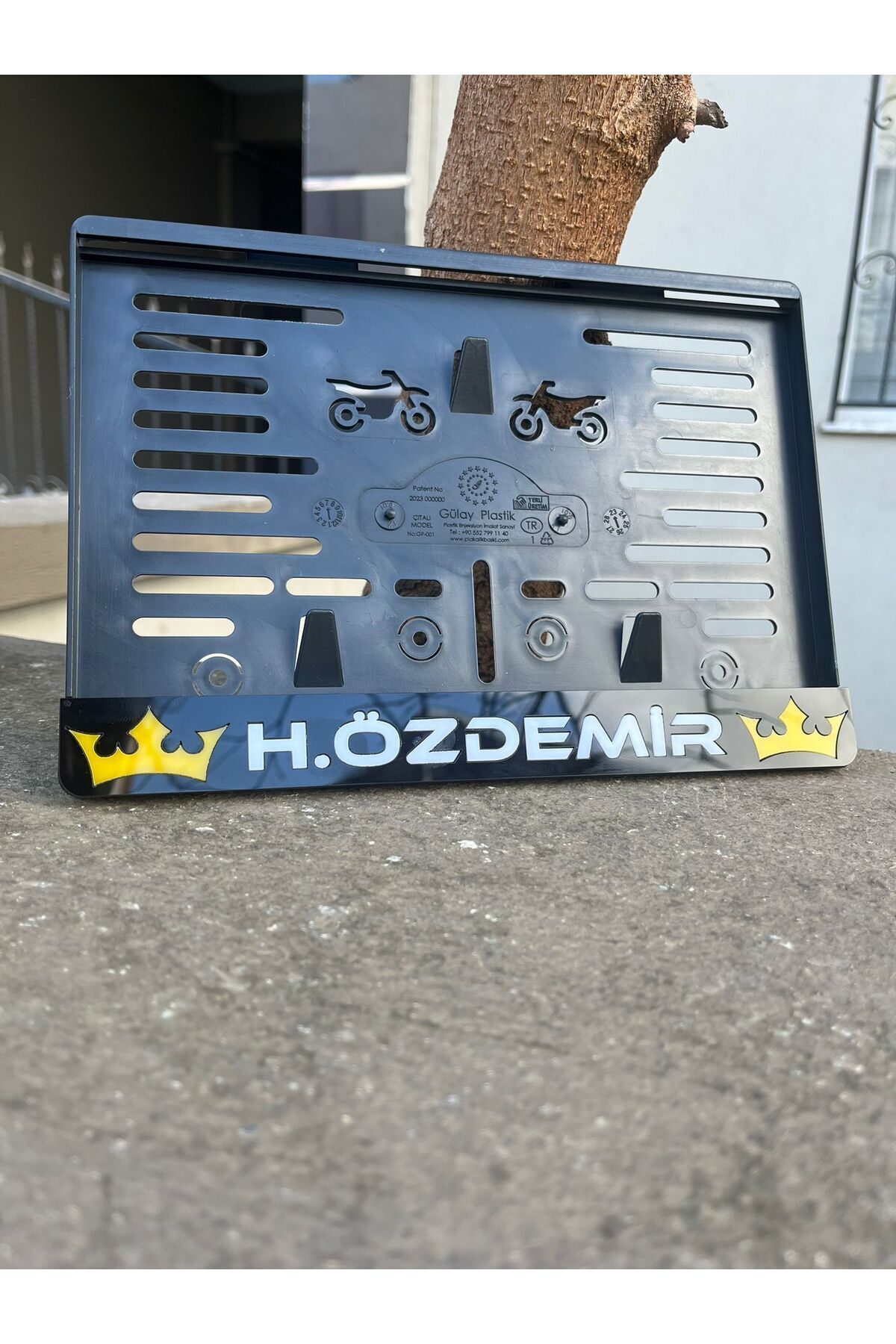 Motor Plakalık Isimli Kişiye Özel Lazer Kesim Takmatik Pleksi ( 1 Adet )