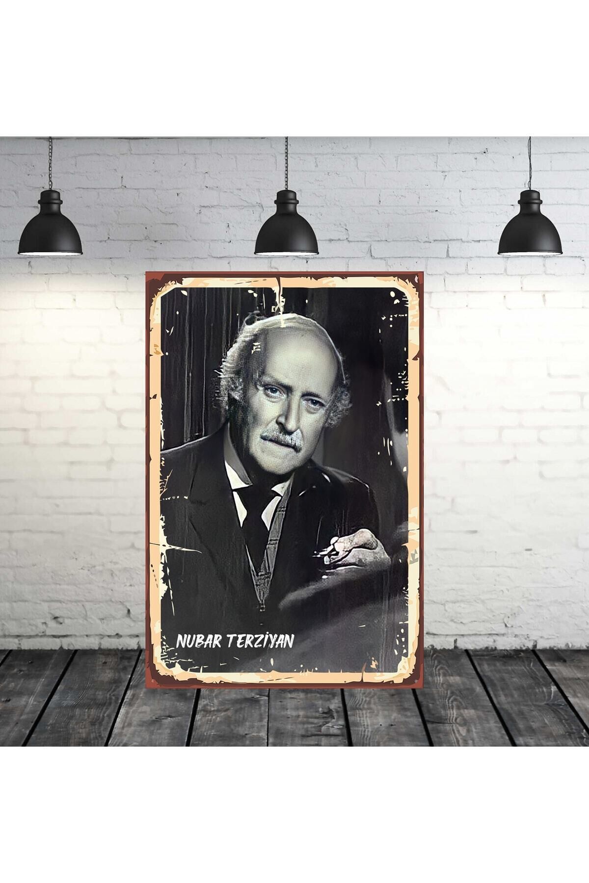 Nubar Terziyan Tasarımlı 20x30 Cm Retro Ahşap Tablo