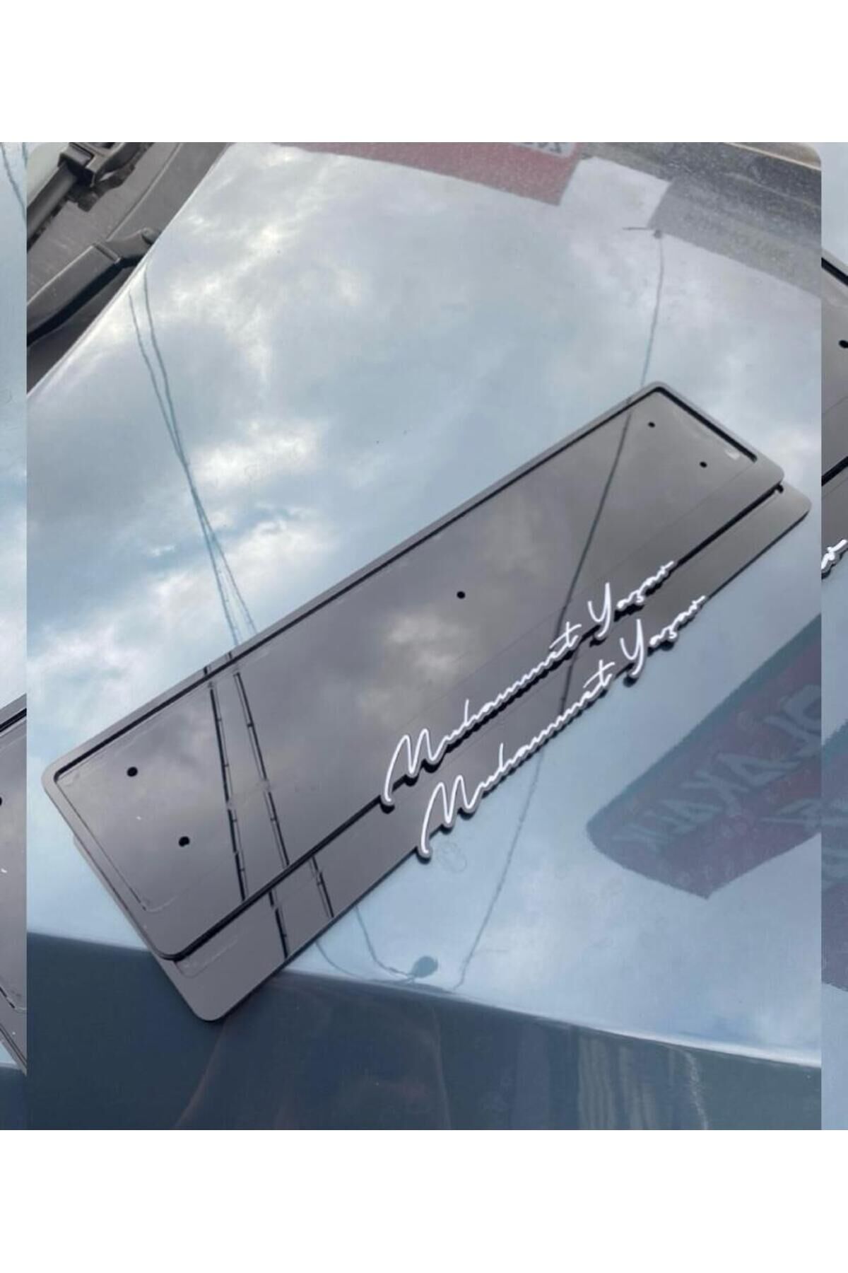 LAZER KESİM İMZA TASARIM 2 ADET LÜKS PİANOBLACK OTO PLEKSİ PLAKALIK