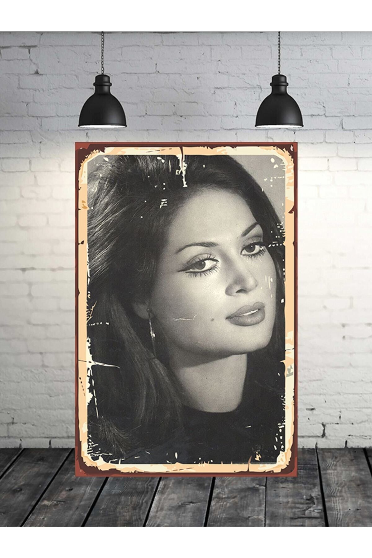 Türkan Şoray Siyah Beyaz 20x30 Cm Retro Ahşap Tablo